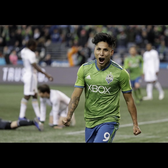 Meet your Posher, Raymond - Picture 1 of 1